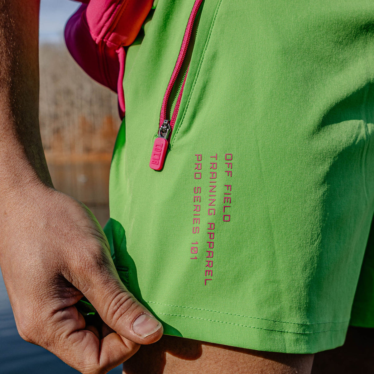 Realtree Pro Series Shorts V2 with Liner - Green/Aspect-Pink