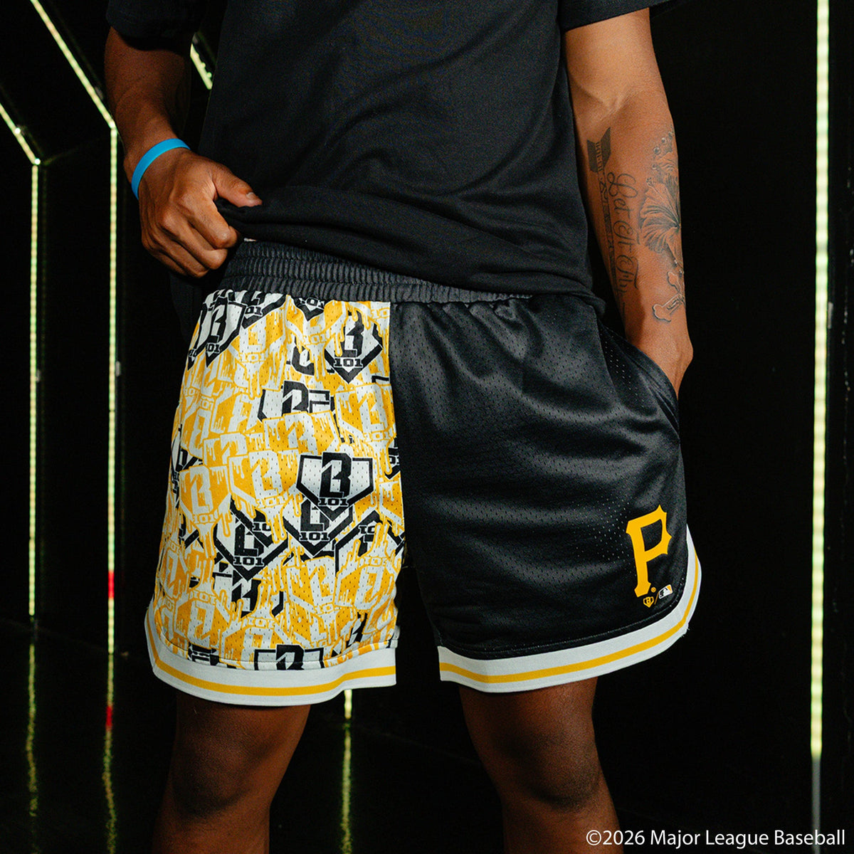 Pittsburgh Pirates Sticker Court Shorts