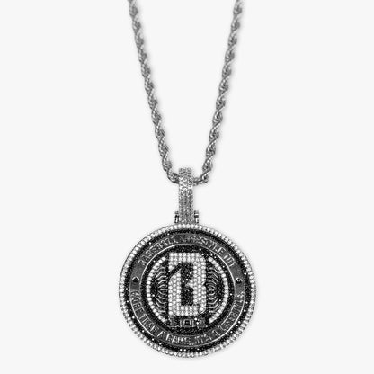 Ovadora Medallion Necklace - White Gold