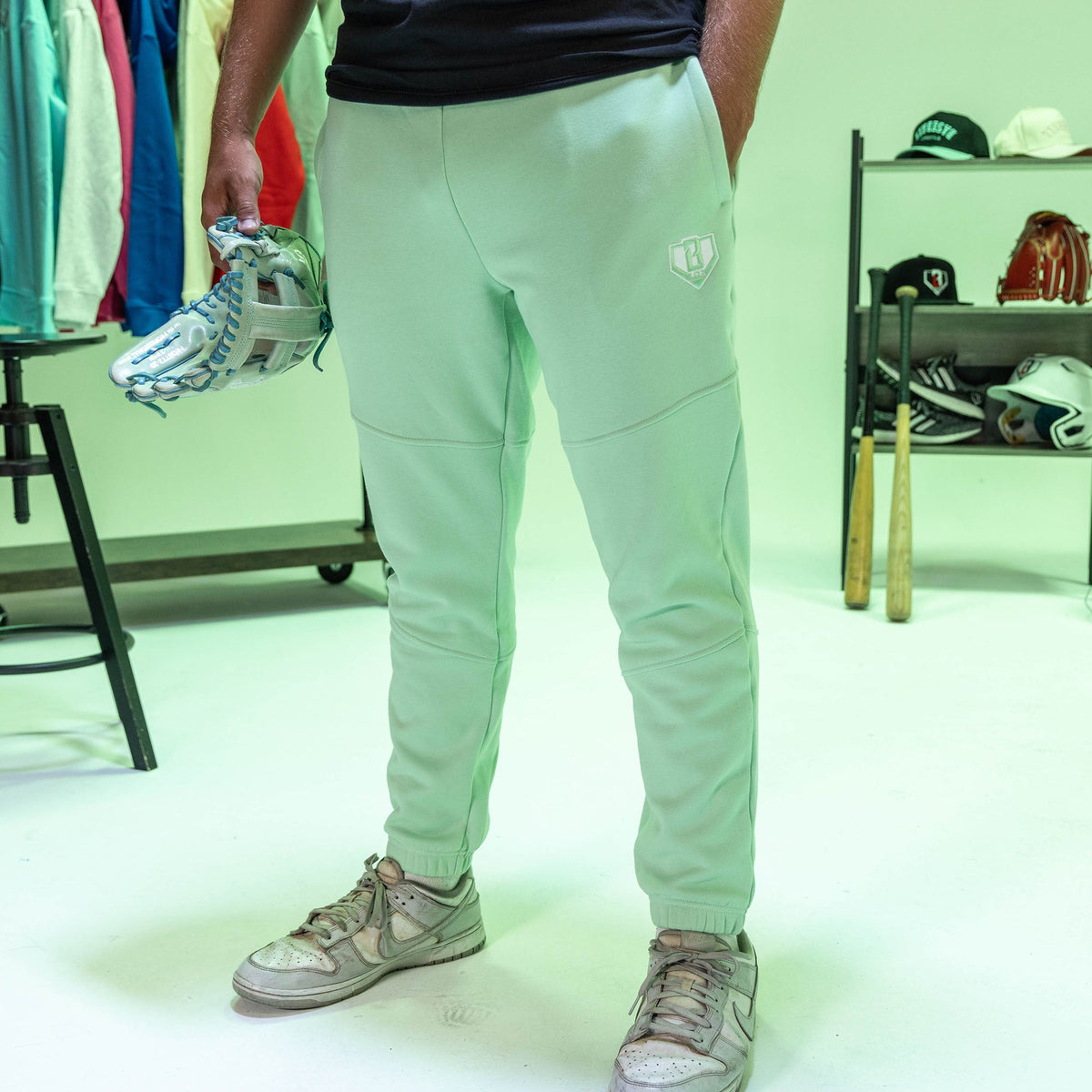 Baseline Joggers - Mint