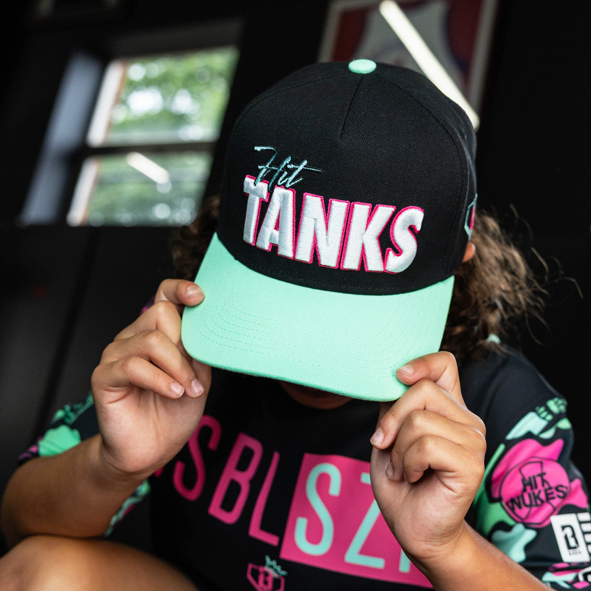 Hit Tanks Snapback