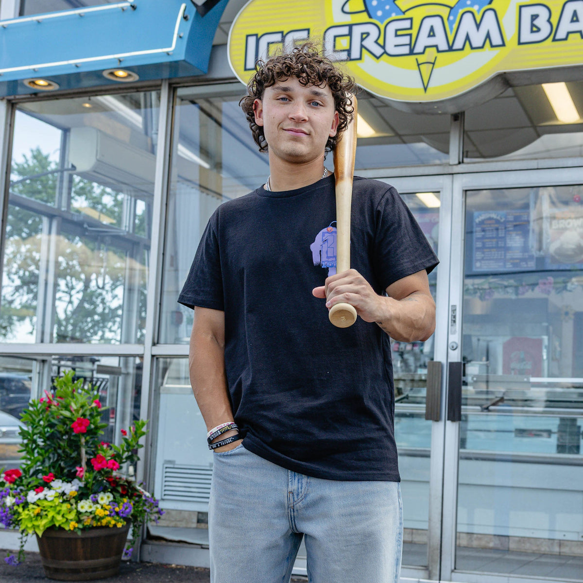 Fastball Scoops Tee - Black